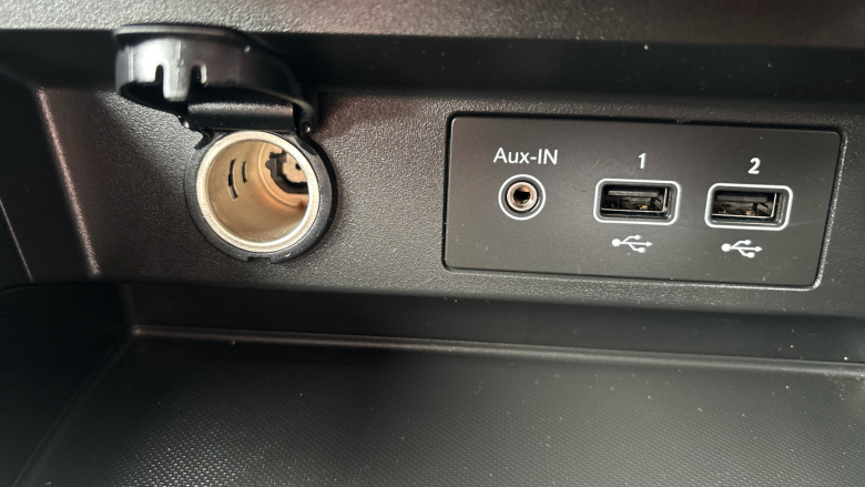 Renault Arkana 1.6 E-TECH Hybrid 145 Iconic 5dr Auto Hybrid Estate